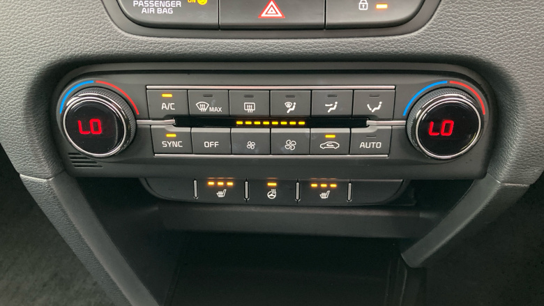 Kia Ceed 1.5T GDi ISG 138 GT-Line 5dr Petrol Hatchback